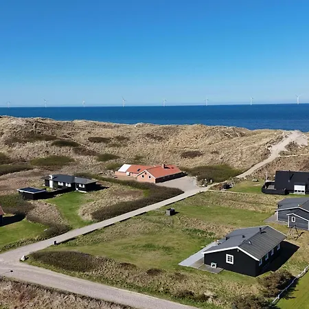 Unik Klitidyl Kun Fa Skridt Fra Vesterhavet Sj718